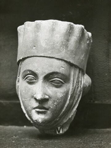 Tête d'une vierge folle, image 7/9