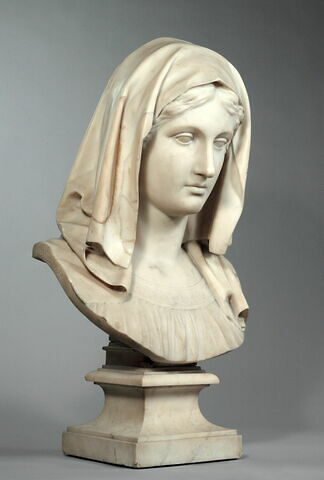 Vestale, image 9/11