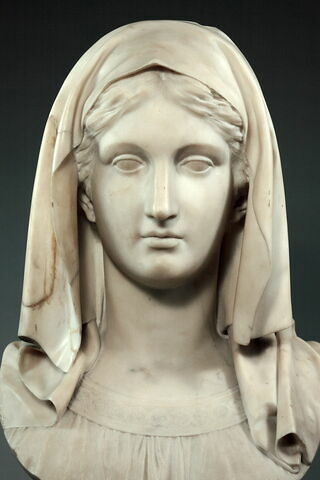 Vestale, image 10/11