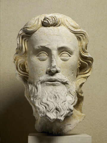 Tête d'apôtre barbu, image 2/7