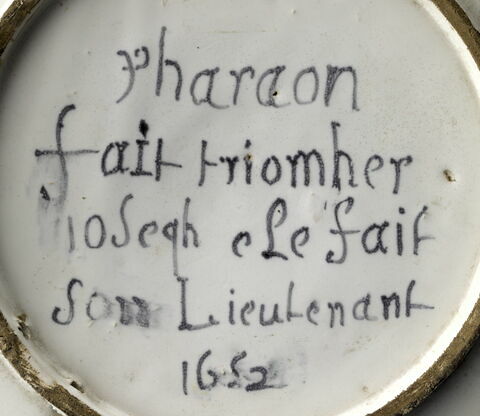 Plat circulaire : L'Elévation de Joseph, image 3/3