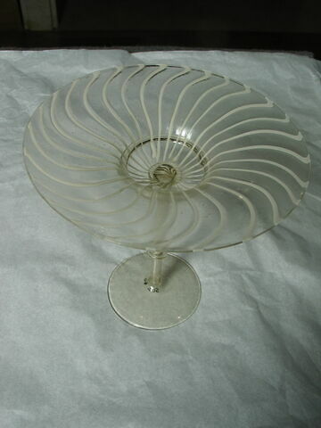Coupe sur tige, image 2/4