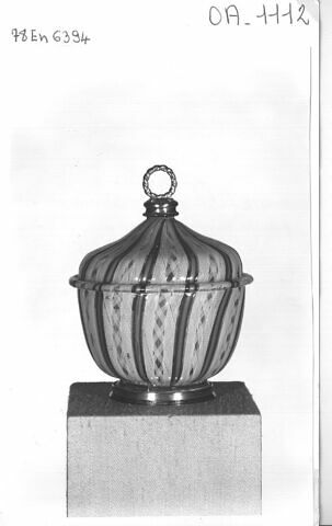 Pot couvert, image 3/4