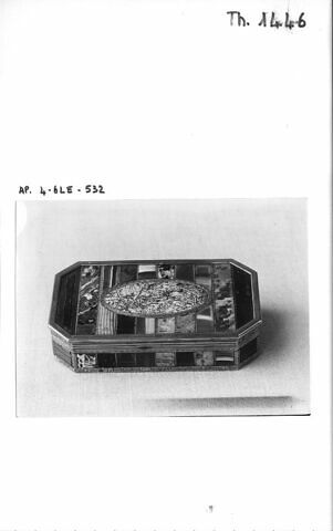 Tabatière octogone, image 14/15