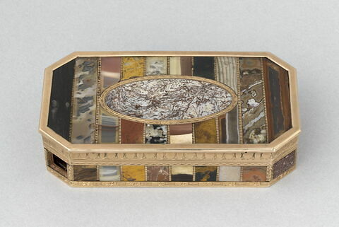 Tabatière octogone, image 13/15