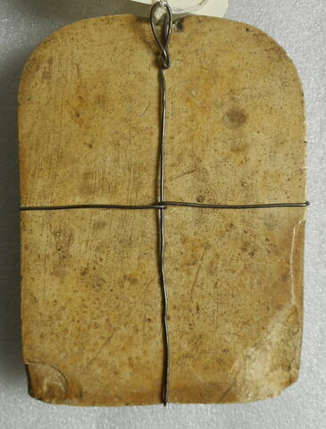 Moulage en plâtre d'un fragment d'Embriachi, représentant la Cène, image 2/2