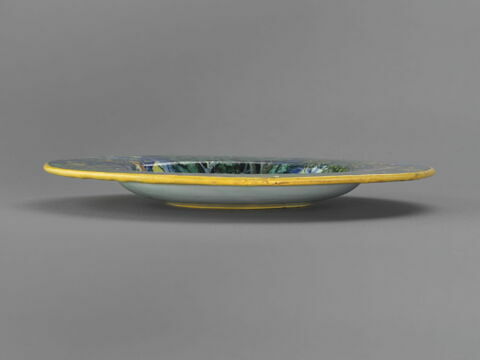 Assiette : Thétis et Pélée, image 2/3