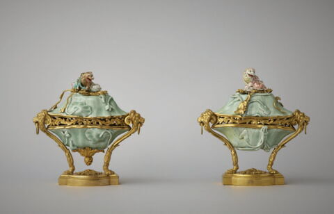 Cassolette à couvercle, d'une paire (avec OA 3893), image 2/6