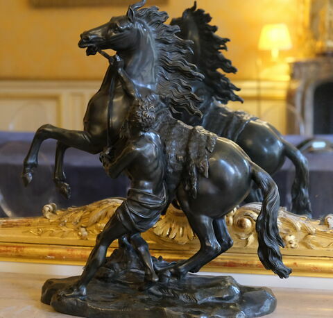 Statuette : chevaux de Marly