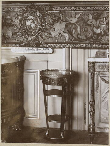 Guéridon décoré de têtes de bélier, d'une paire avec OA 5231 BIS, image 7/7