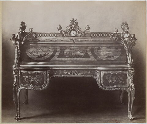 Secrétaire à cylindre du Cabinet Intérieur de Louis XV à Versailles, image 9/14