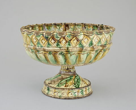 Grande coupe à pied godronnée, image 3/11
