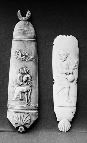 Râpe à tabac : Scène galante, image 3/3