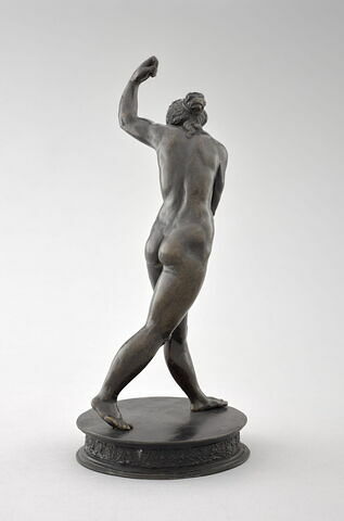 Statuette : femme marchant, image 3/6