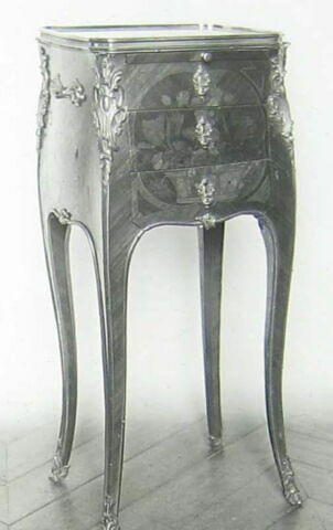 Petite table à ouvrage, image 7/13