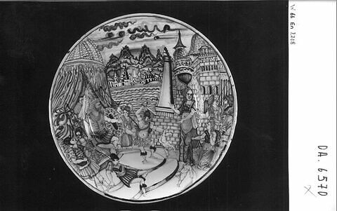 Plat circulaire : Le Jugement de Salomon, image 5/5