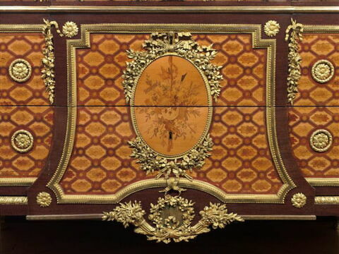 Commode de la Chambre de Marie-Antoinette à Marly, image 8/12