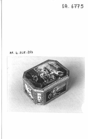 Tabatière octogonale, image 3/3