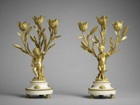 Petit candélabre à trois lumières d'une paire (OA 6892 2)