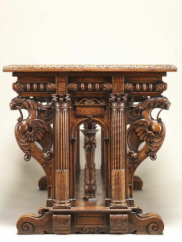 Table à éventail à décor de chimères, image 7/12