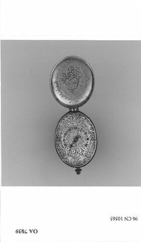 Montre ovale, image 5/9