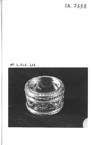 Bonbonnière, image 2/2