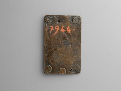 Plaquette : jeune homme nu, image 2/2