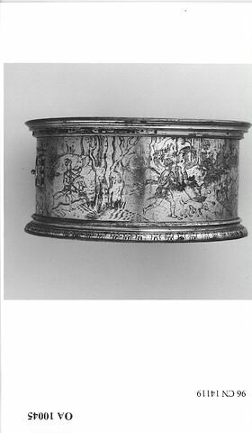 Horloge de table cylindrique, image 10/15