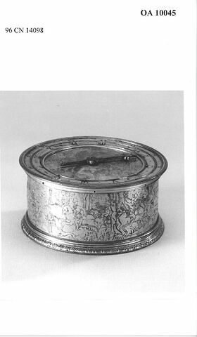 Horloge de table cylindrique, image 13/15