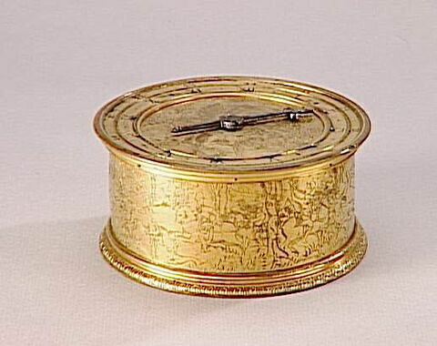 Horloge de table cylindrique, image 15/15