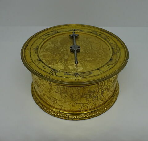 Horloge de table cylindrique