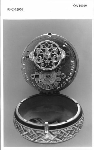 Montre ronde, image 4/8