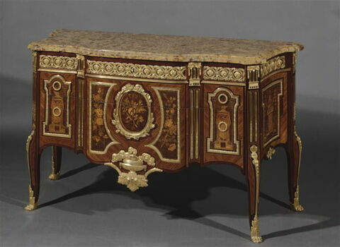 Commode de la chambre de Madame Victoire puis de Madame Adélaïde à Versailles