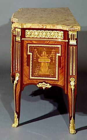Commode de la chambre de Madame Victoire puis de Madame Adélaïde à Versailles, image 3/4