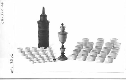 Coupe et son étui