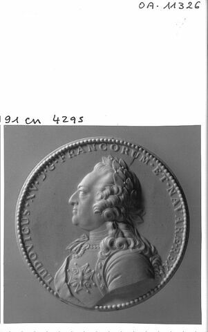 Médaille représentant Louis XV, image 2/2