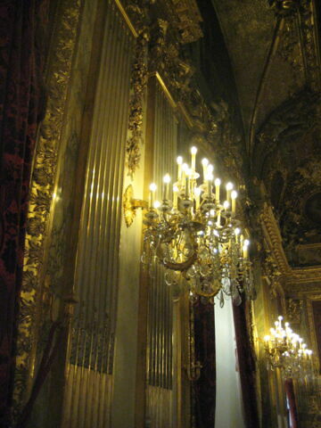 Bras à 24 lumières., image 2/2