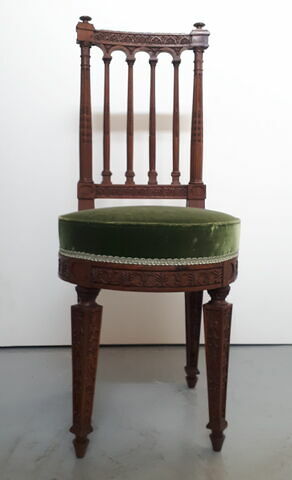 Petite chaise, d'un ensemble de quatre (OAP 107 à OAP 110), image 3/5