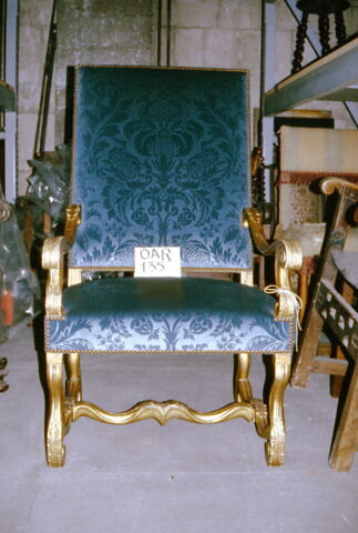 Fauteuil, d'une suite de six (OAR 134 à 139), image 4/4