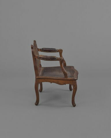 Fauteuil de coiffure canné, image 3/5