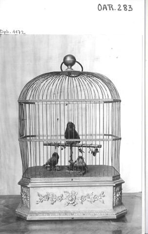 Boîte à musique : petite cage enfermant trois oiseaux chanteurs, image 6/6