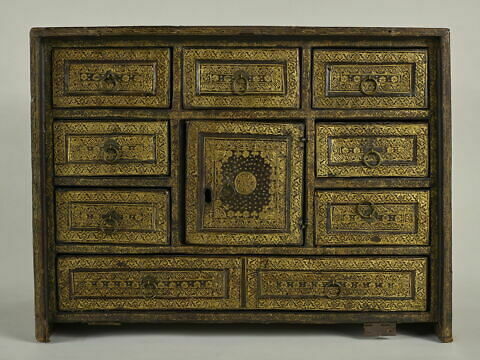 Cabinet, image 2/11