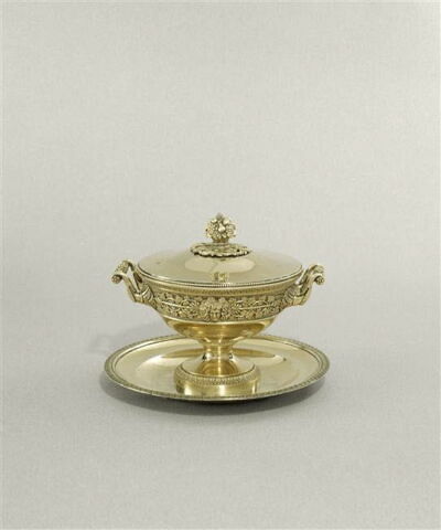 Coupe couverte de vermeil, avec son plateau (bouillon), image 17/18