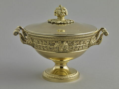 Coupe couverte de vermeil, avec son plateau (bouillon), image 14/18