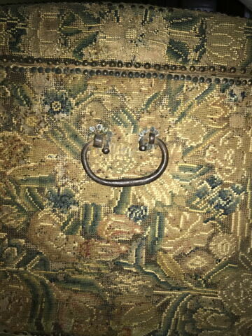 Coffre couvert en tapisserie au petit point, image 9/12