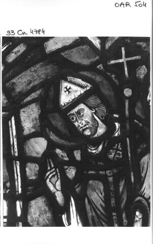 Vitrail : fenêtre complète se composant de 10 pièces illustrant des scènes de la vie de saint Blaise, image 7/22