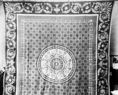 Tapis ras rectangulaire à rosace centrale, image 4/4
