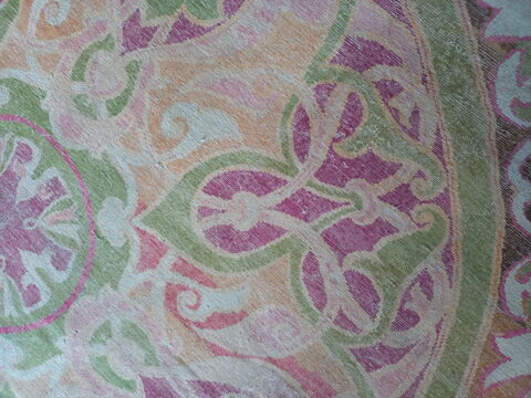 Tapis velours carré à grande rosace centrale, image 5/8