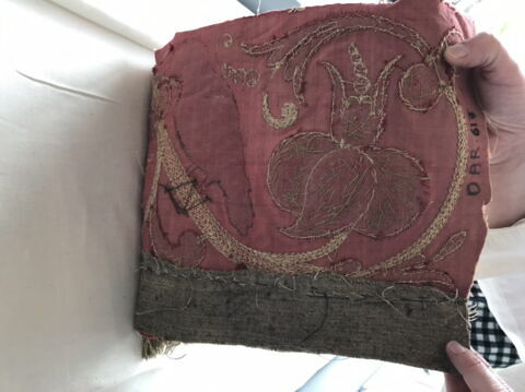 Fragment de parement d'autel, image 11/14