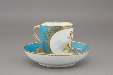 Tasse et soucoupe, image 4/7